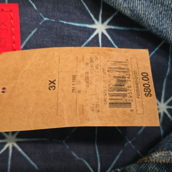 Levi's Red Label Women's Denim Trucker Jacket in Blue Sz 3X MSRP $80 NWT - Picture 6 of 6